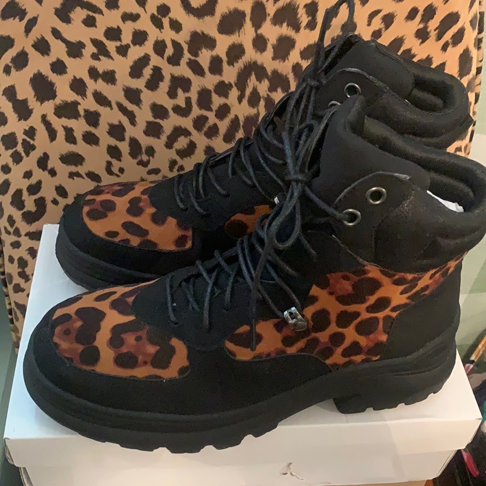 Chunky boots 8.5